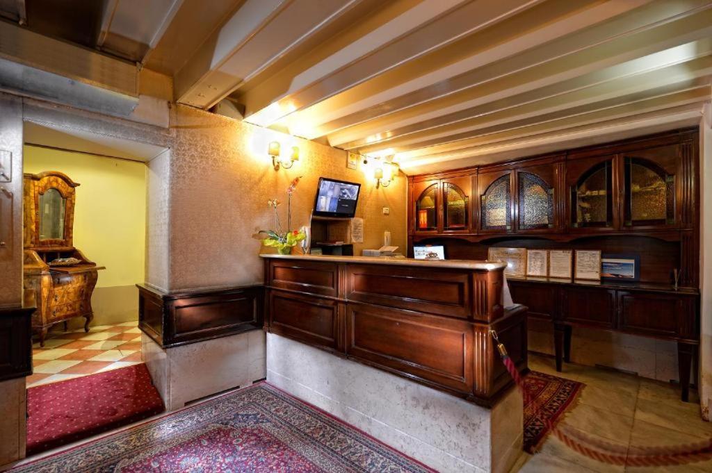 Residenza Hotel San Maurizio Venice Exterior photo
